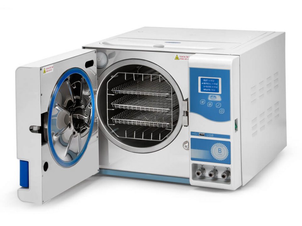 ¿Cómo elegir el autoclave ideal para tu consultorio?